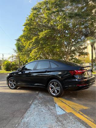 VOLKSWAGEN JETTA 1.4 250 TSI TOTAL FLEX R-LINE TIPTRONIC VOLKSWAGEN JETTA 1.4 250 TSI TOTAL FLEX R-LINE TIPTRONIC